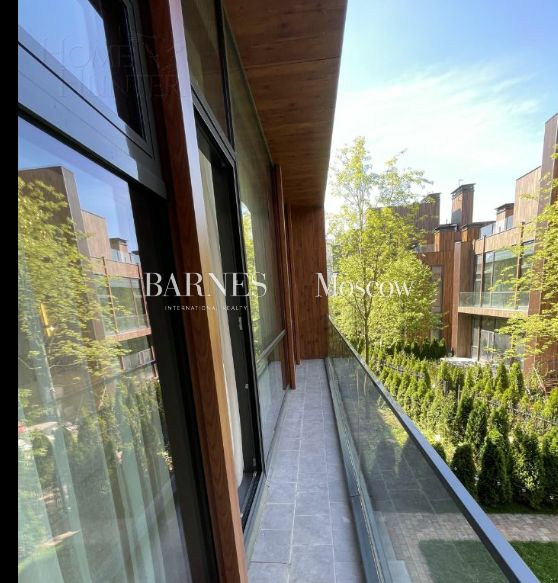 2-этажный таунхаус 250 м² с отделкой