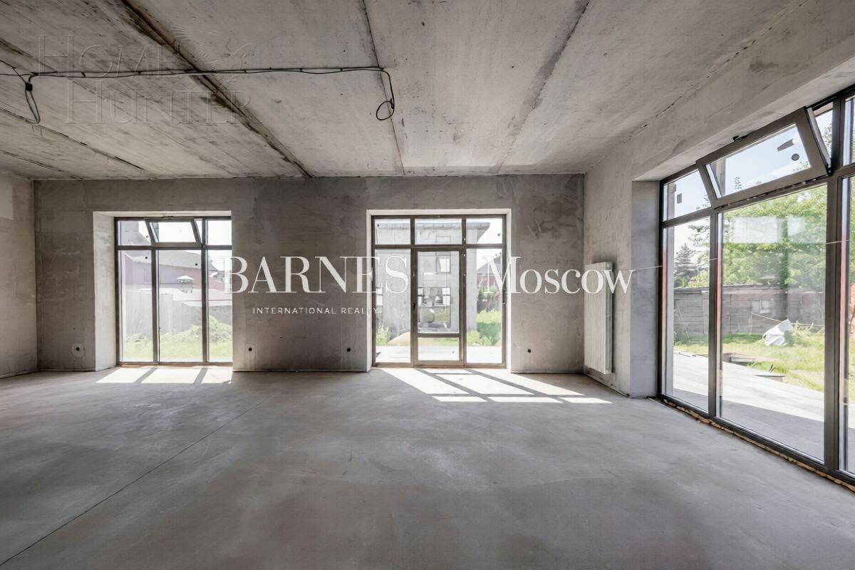 2-этажный коттедж 340 м² без отделки