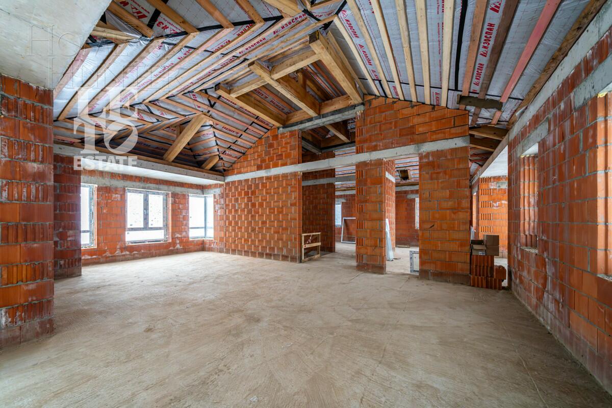 2-этажный коттедж 300 м² без отделки