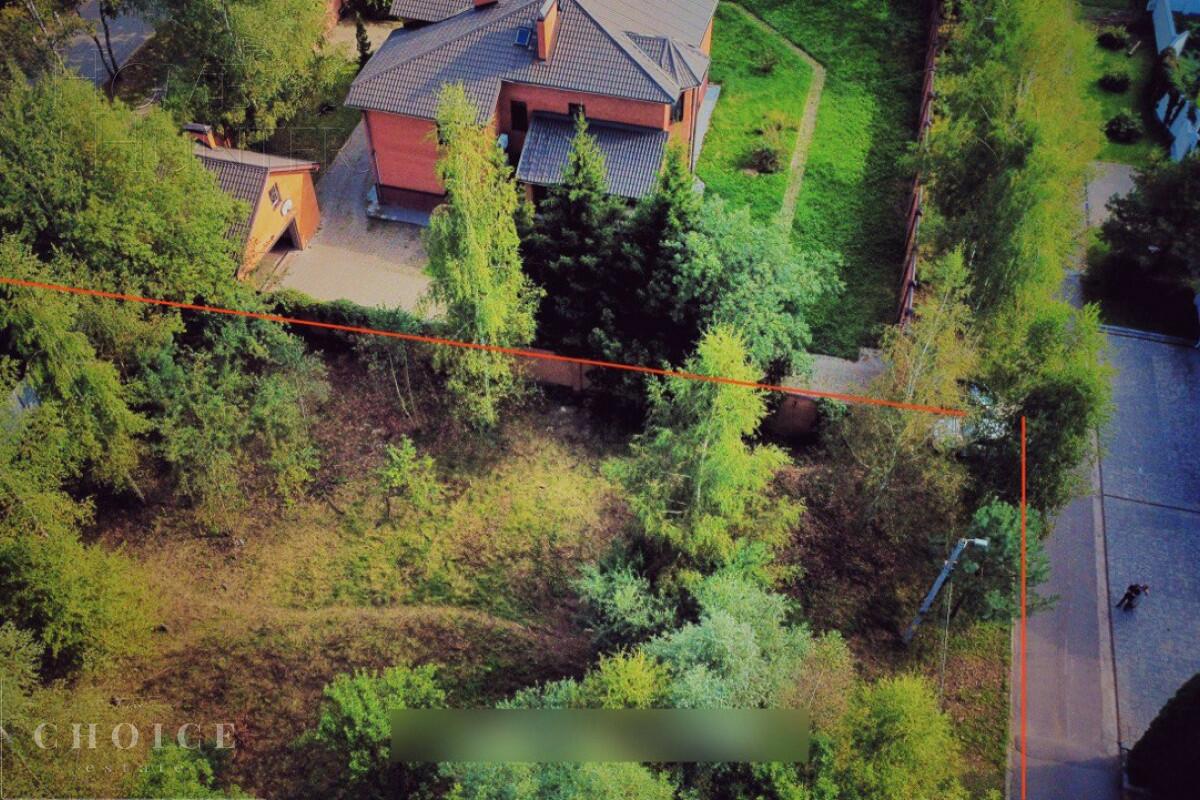 Участок 12.09 сот. в охраняемом поселке