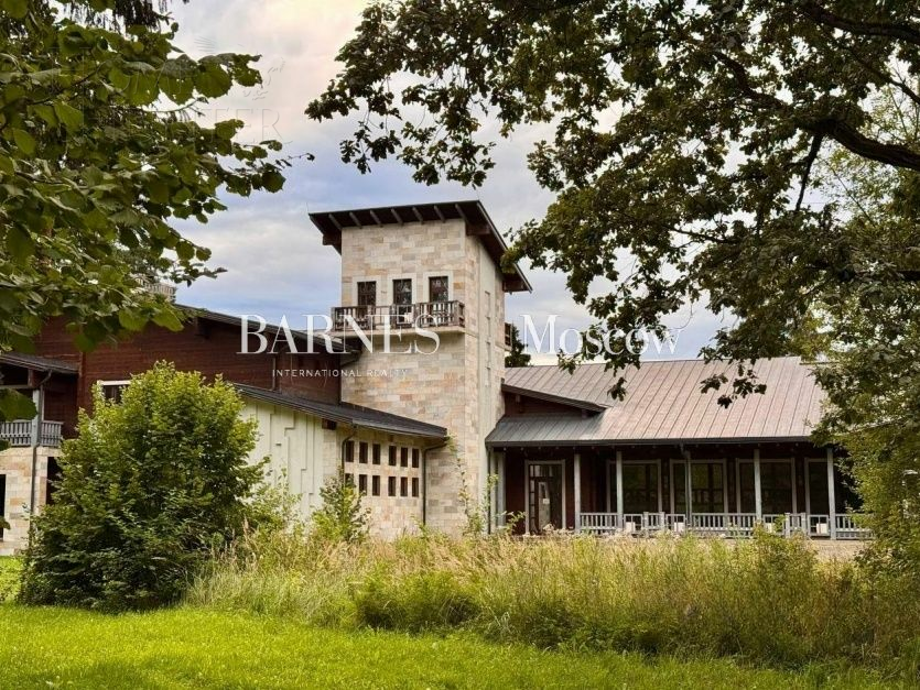 7-этажный коттедж 2 303.5 м² без отделки