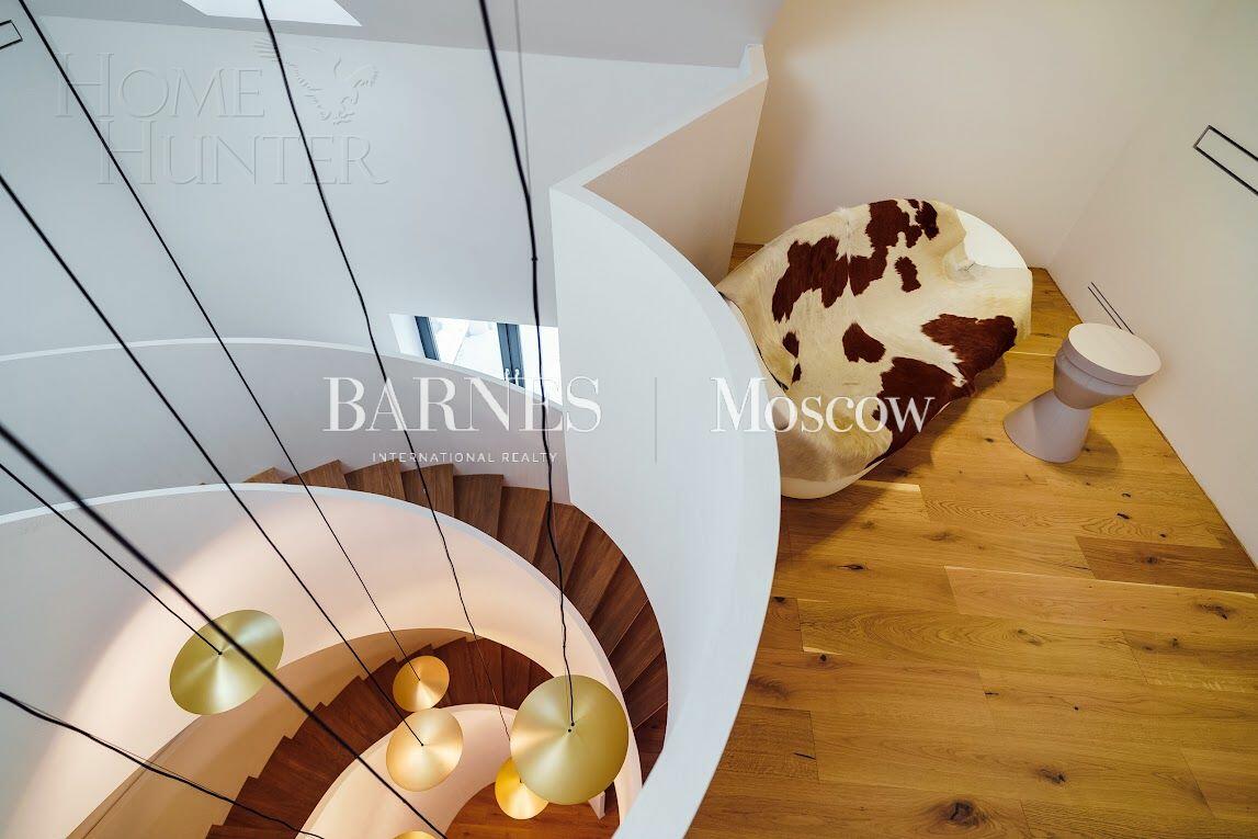 2-этажный коттедж 620 м² с отделкой