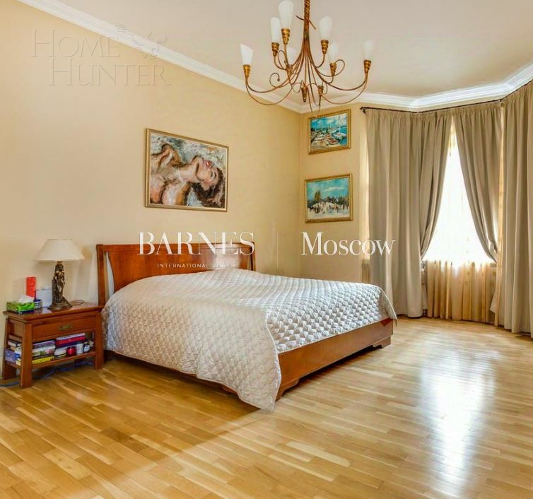 2-этажный коттедж 550 м² с отделкой
