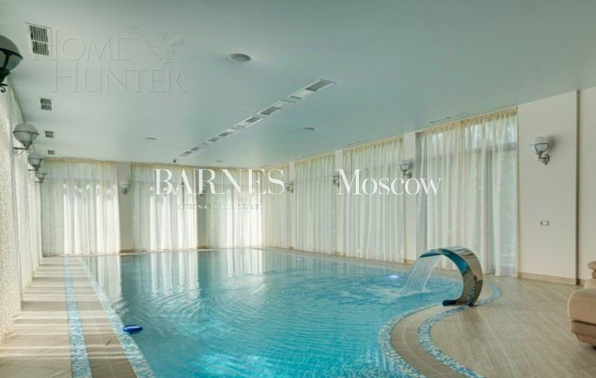 3-этажный коттедж 1 500 м² с отделкой