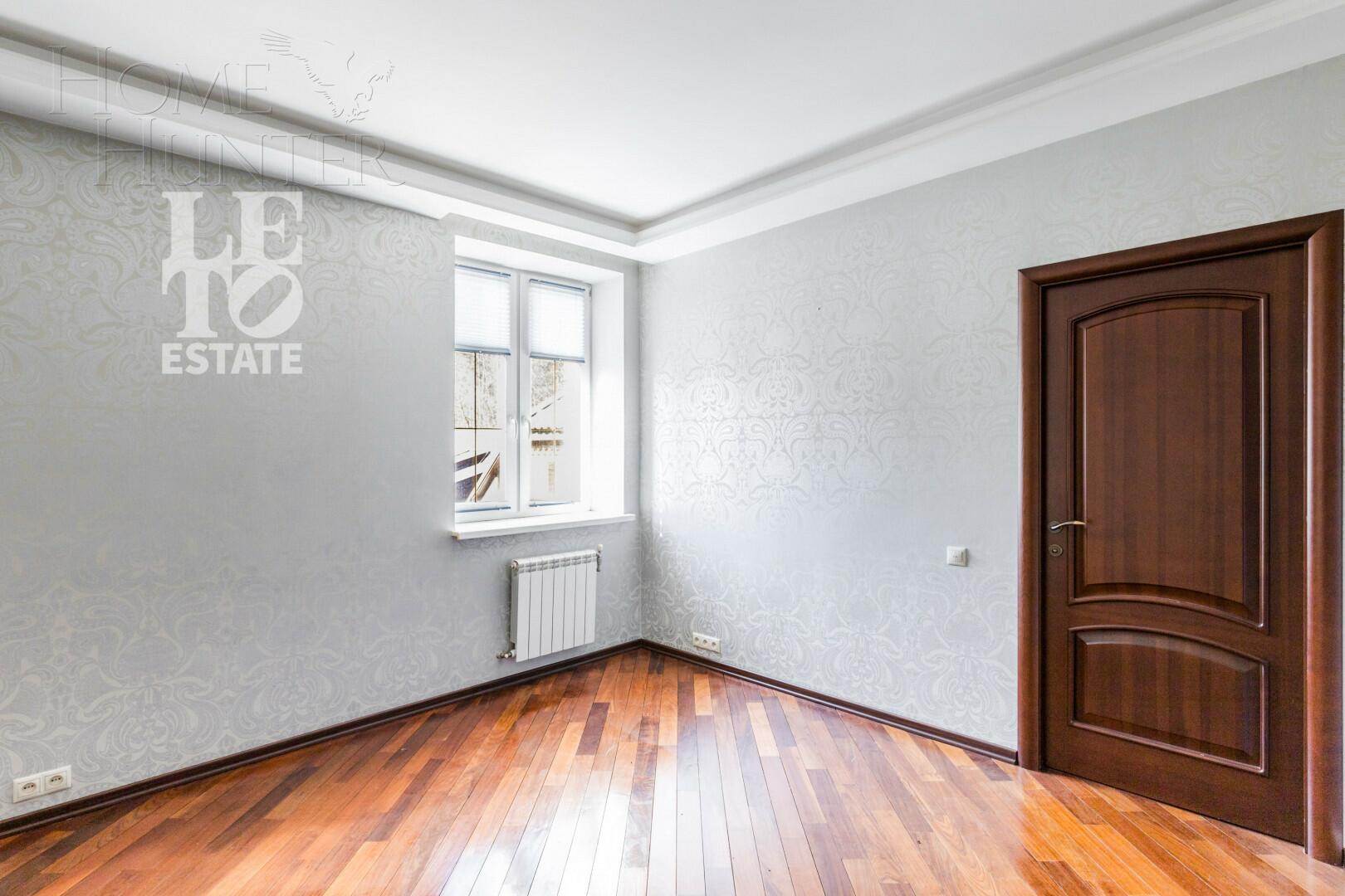 2-этажный коттедж 600 м² с отделкой