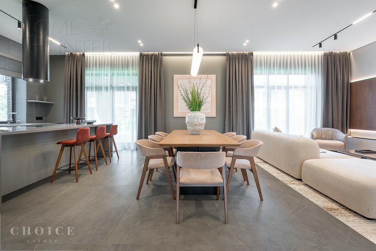 2-этажный коттедж 324 м² с отделкой