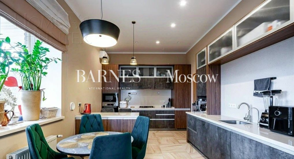 2-этажный коттедж 520 м² с отделкой