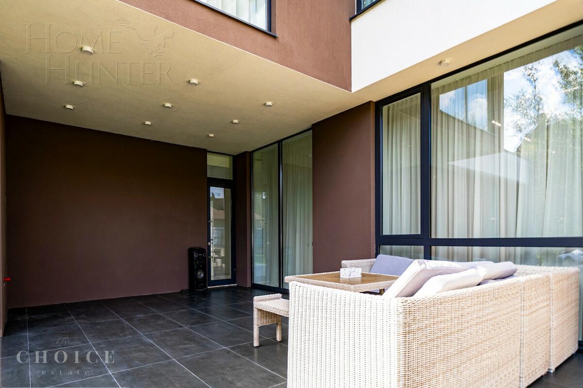 2-этажный коттедж 542 м² с отделкой