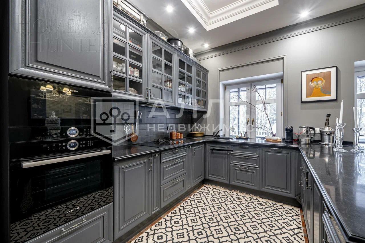 2-этажный коттедж 635 м² с отделкой