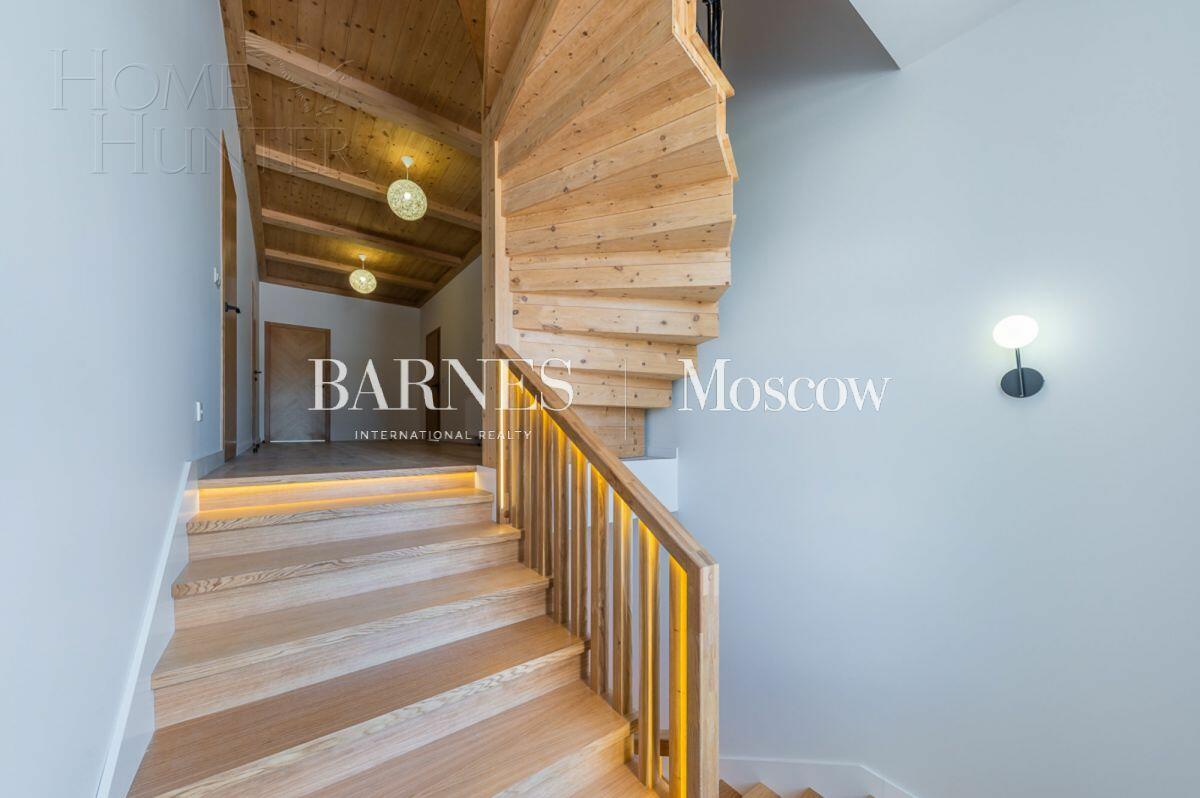 2-этажный коттедж 500 м² с отделкой