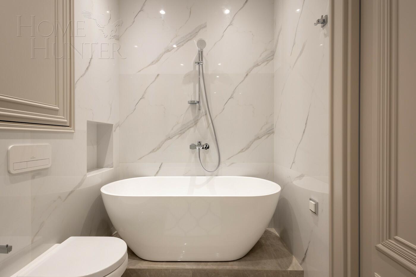 4-КОМН. КВАРТИРА С ОТДЕЛКОЙ 140 М² НА 10 ЭТАЖЕ