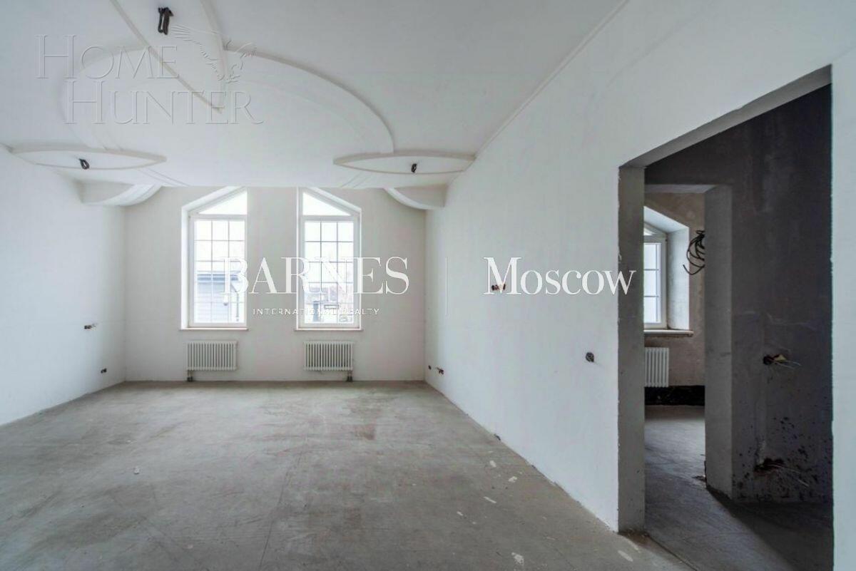 2-этажный коттедж 630 м² без отделки