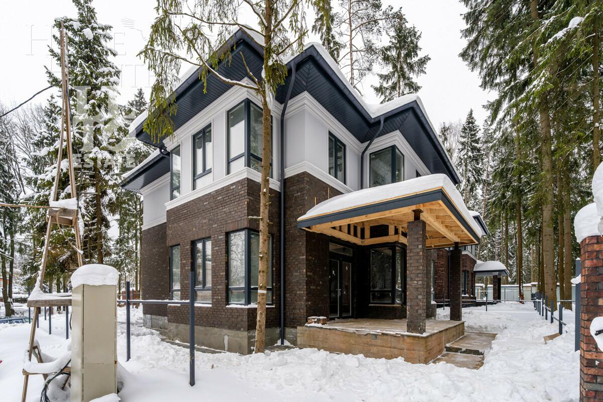 2-этажный коттедж 300 м² без отделки