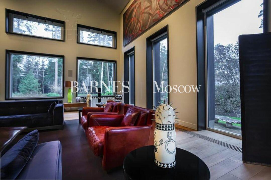 2-этажный коттедж 1 400 м² с отделкой