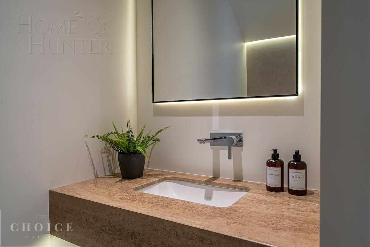 3-этажный таунхаус 277 м² с отделкой