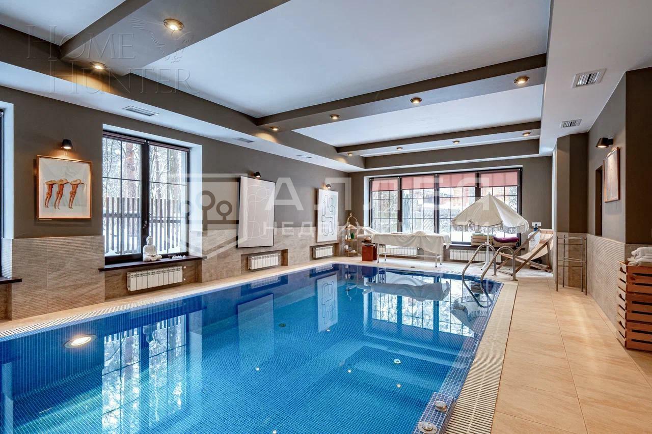 2-этажный коттедж 635 м² с отделкой