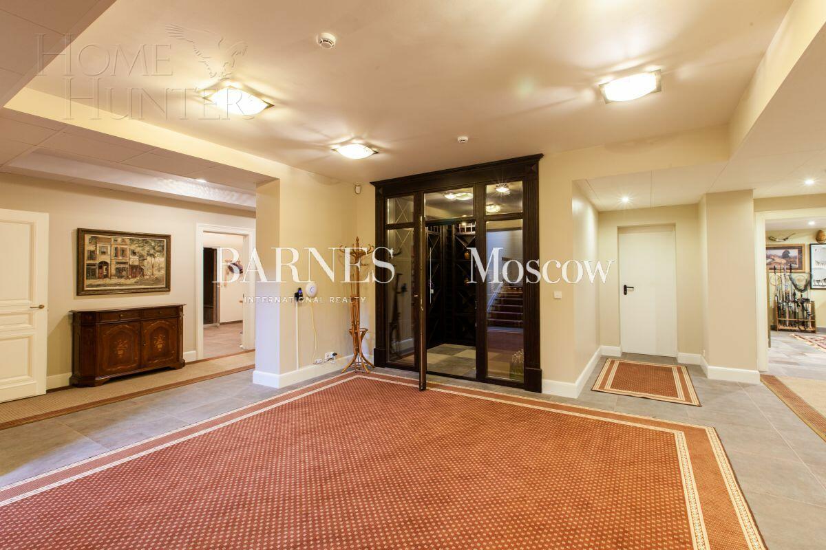 2-этажный коттедж 1 094 м² с отделкой