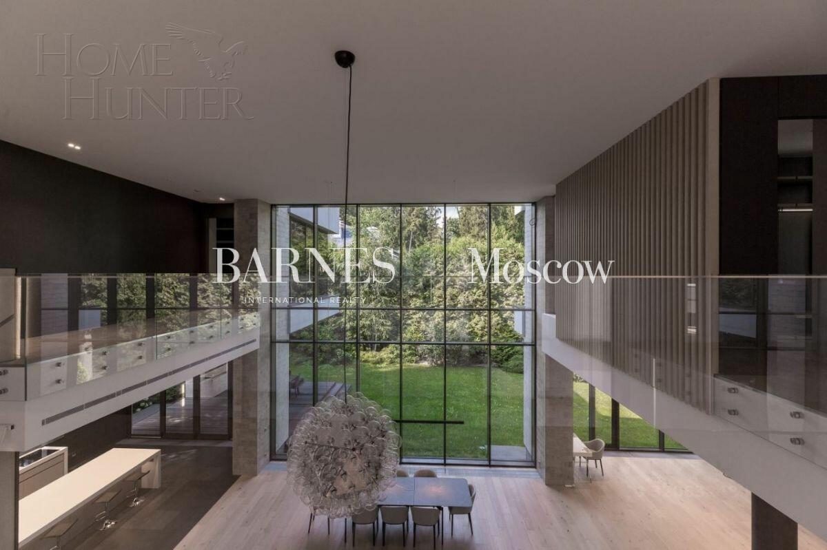 2-этажный коттедж 1 040 м² с отделкой