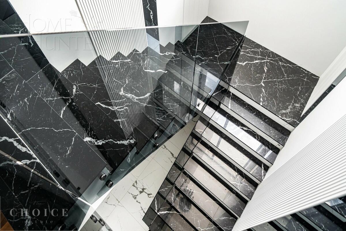 2-этажный коттедж 542 м² с отделкой