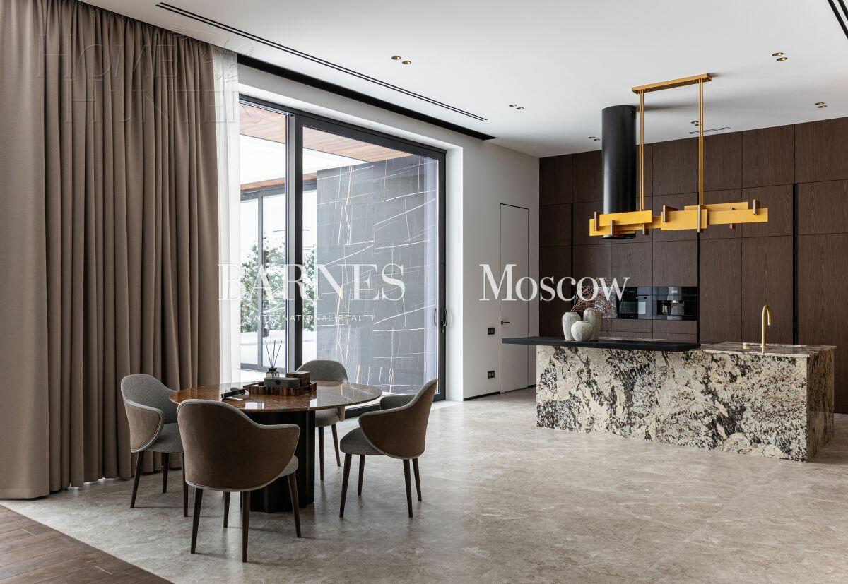 2-этажный коттедж 1 066 м² с отделкой