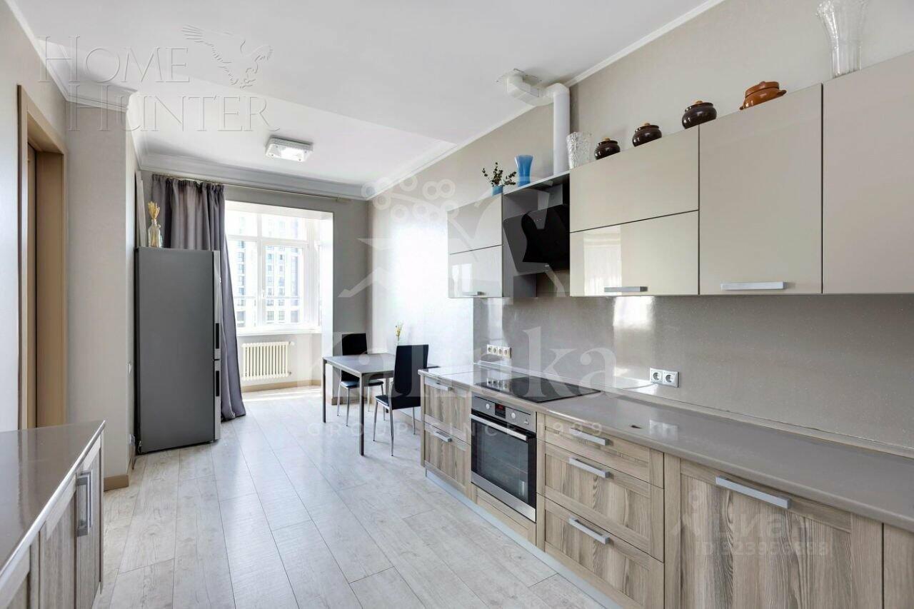 4-КОМН. КВАРТИРА С ОТДЕЛКОЙ 160 М² НА 8 ЭТАЖЕ