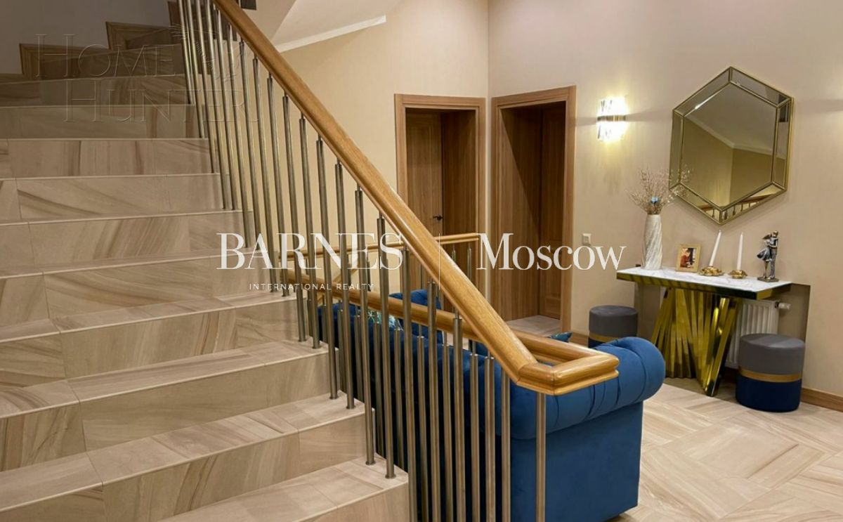 2-этажный коттедж 520 м² с отделкой