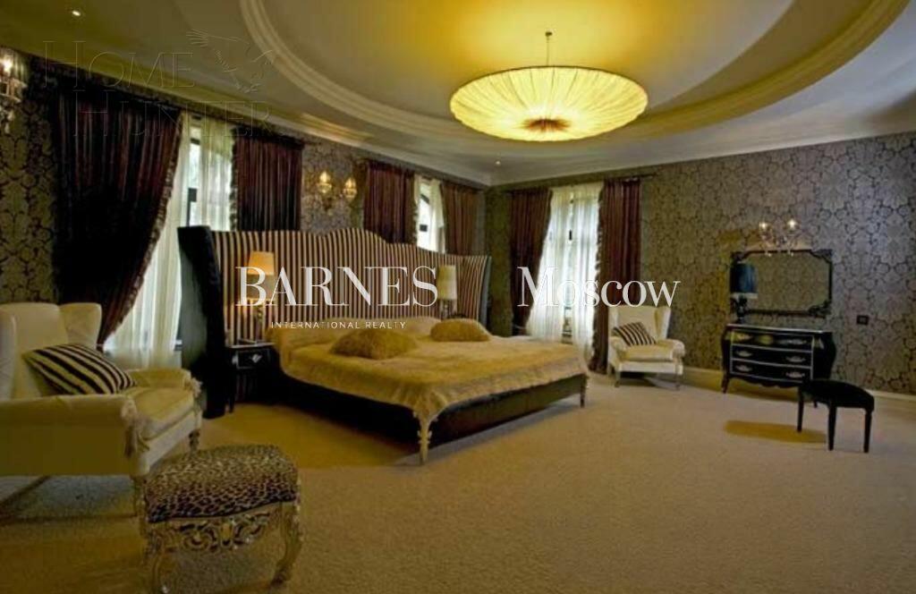 2-этажный коттедж 1 360 м² с отделкой