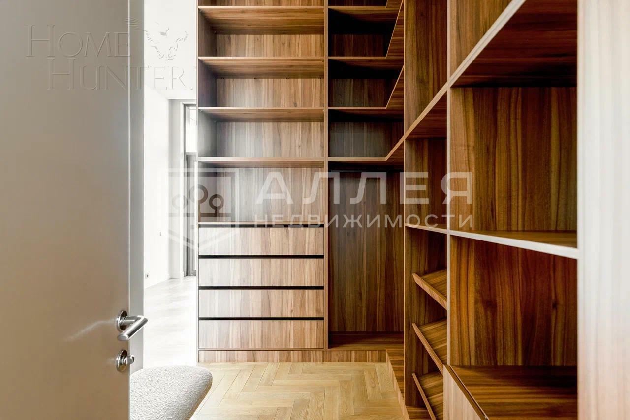 2-этажный коттедж 637 м² с отделкой