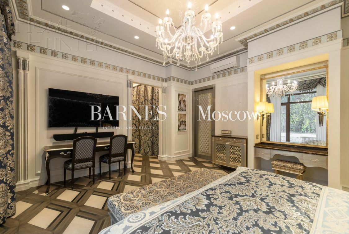 2-этажный коттедж 980 м² с отделкой