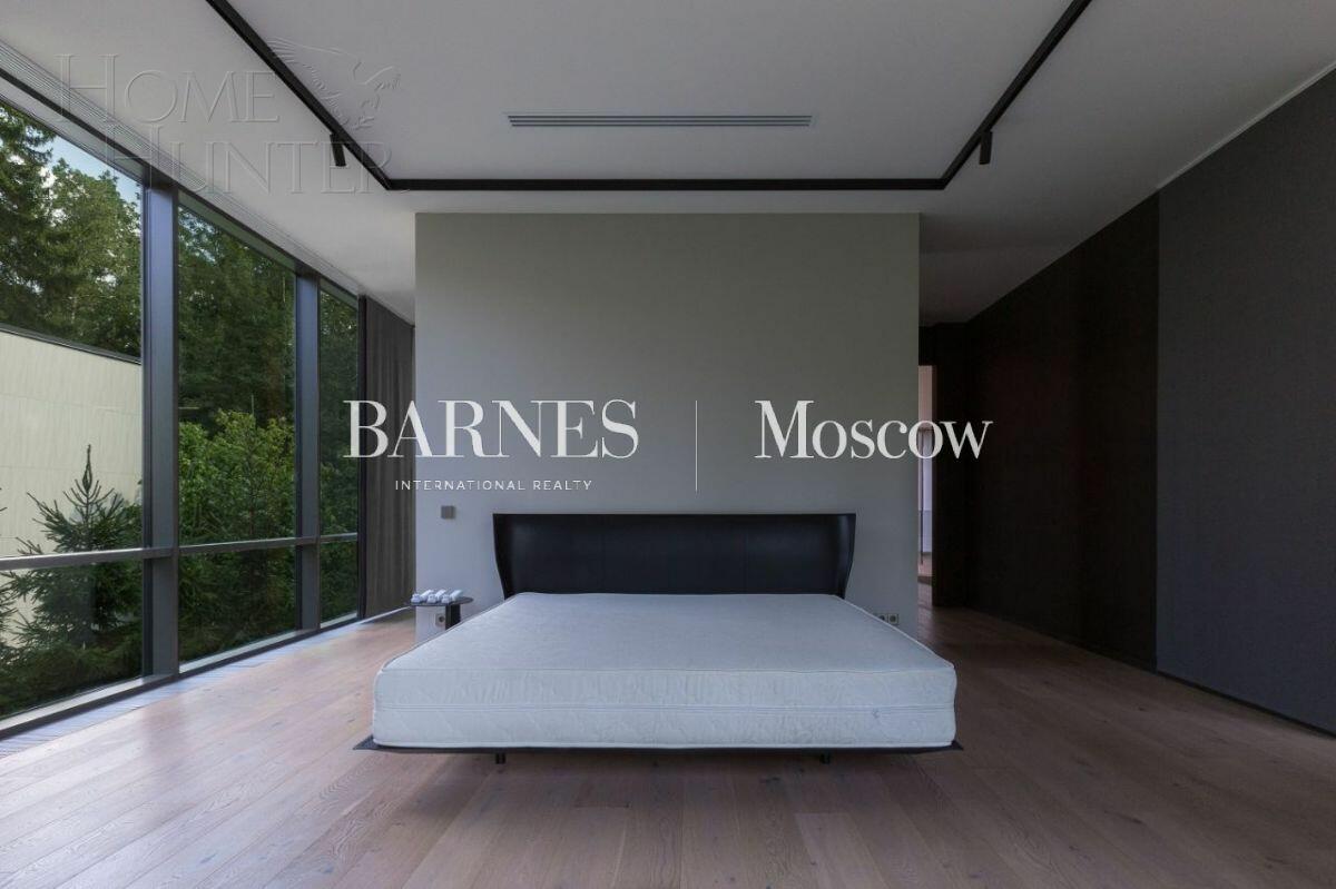 2-этажный коттедж 1 040 м² с отделкой