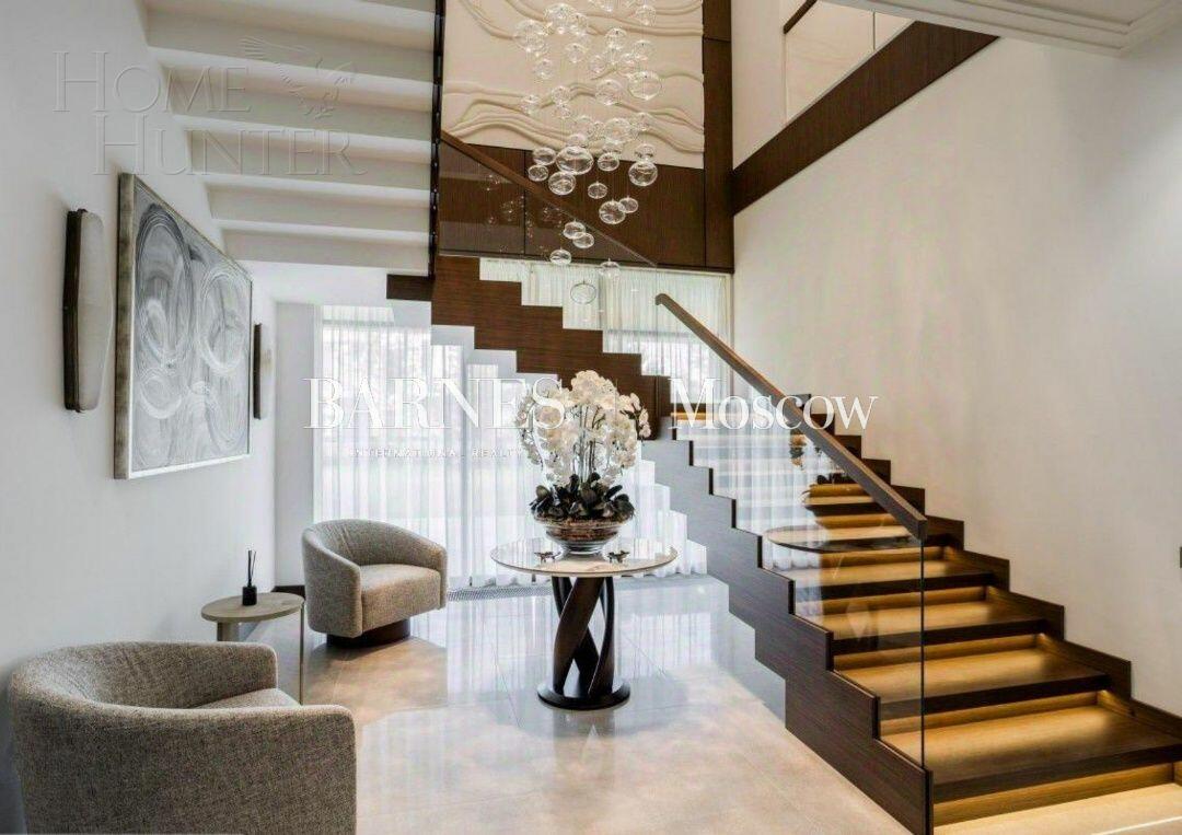 2-этажный коттедж 730 м² с отделкой