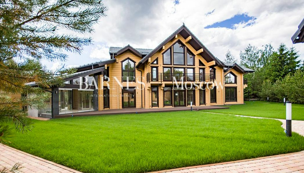 2-этажный коттедж 955 м² без отделки