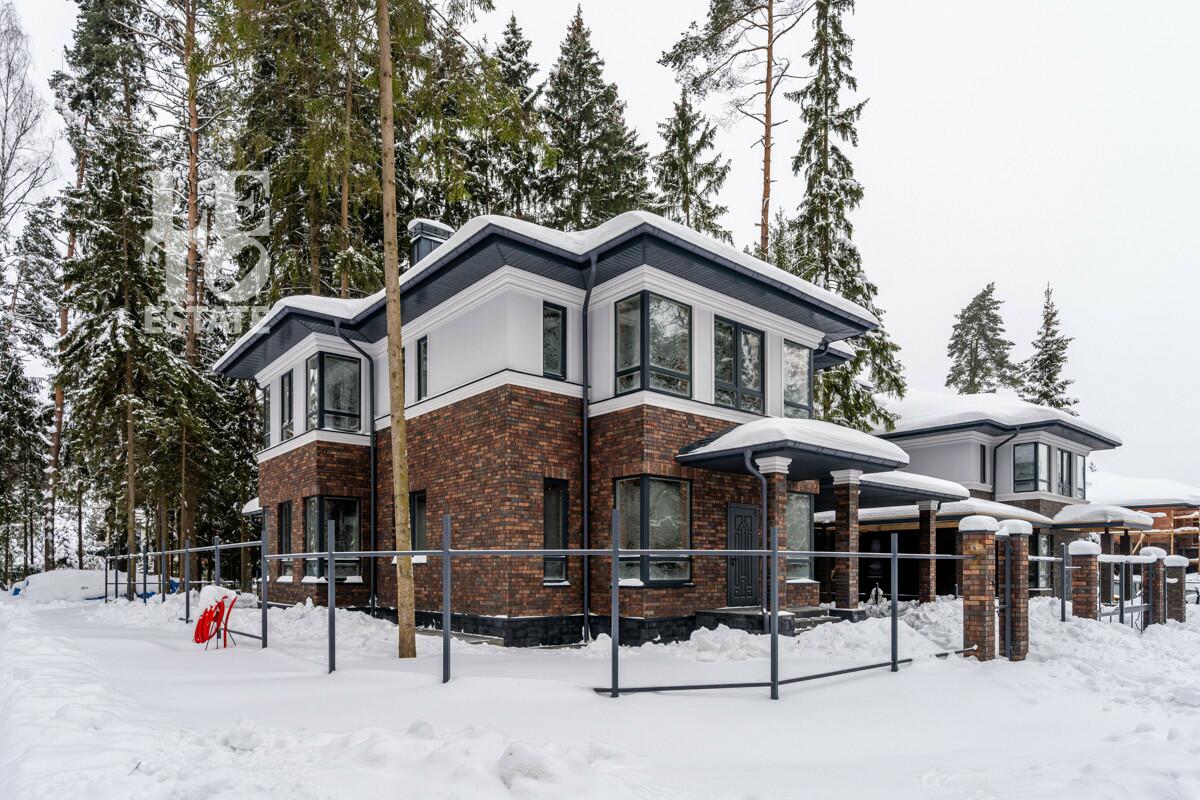 2-этажный коттедж 270 м² без отделки