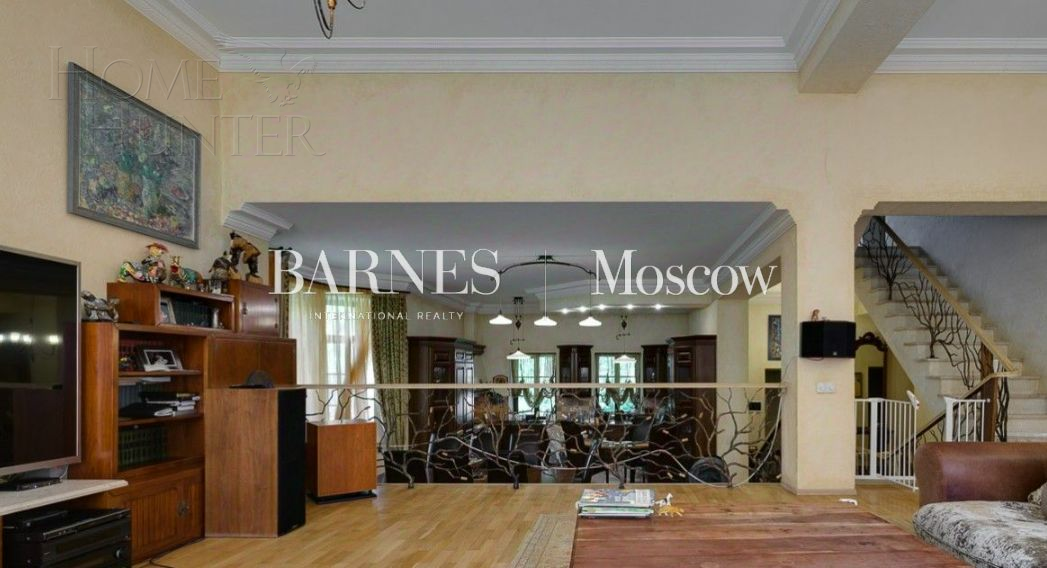 2-этажный коттедж 550 м² с отделкой