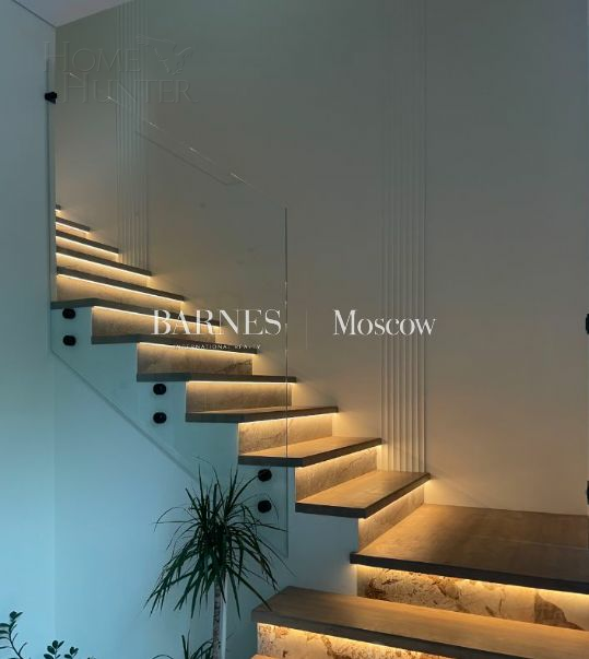 2-этажный таунхаус 250 м² с отделкой