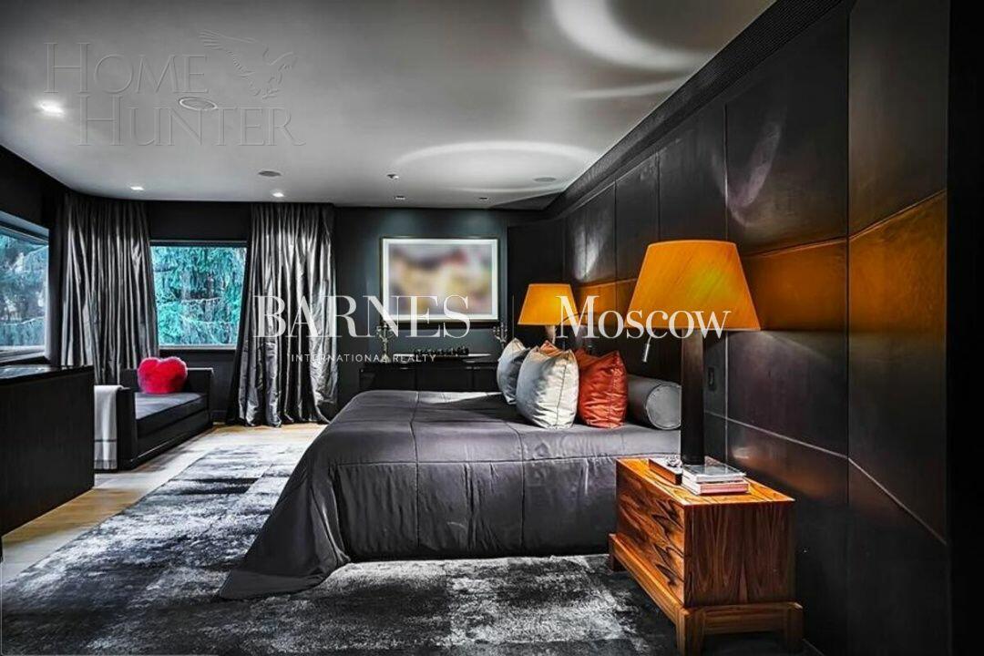 2-этажный коттедж 1 400 м² с отделкой