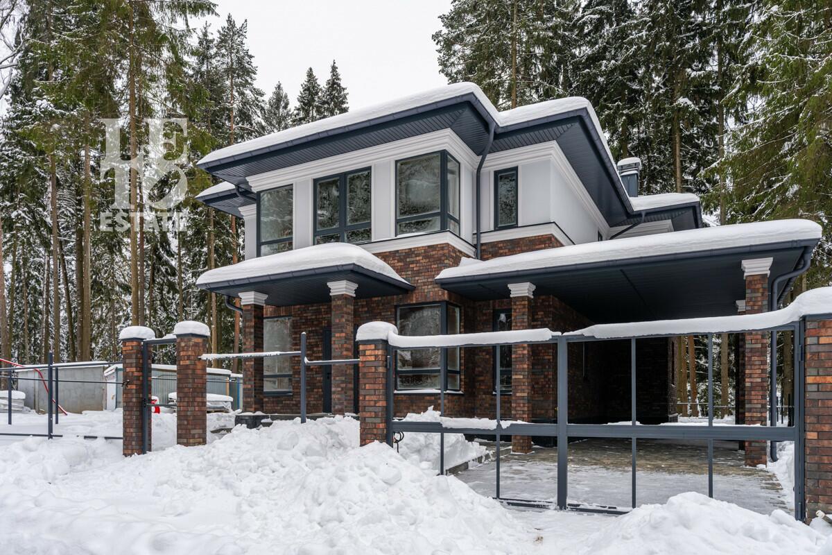 2-этажный коттедж 270 м² без отделки