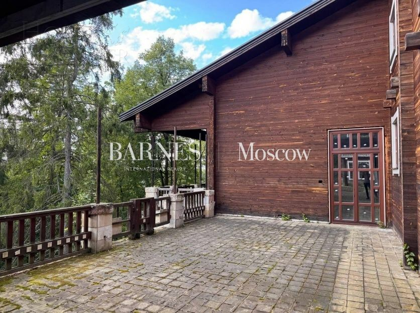 7-этажный коттедж 2 303.5 м² без отделки