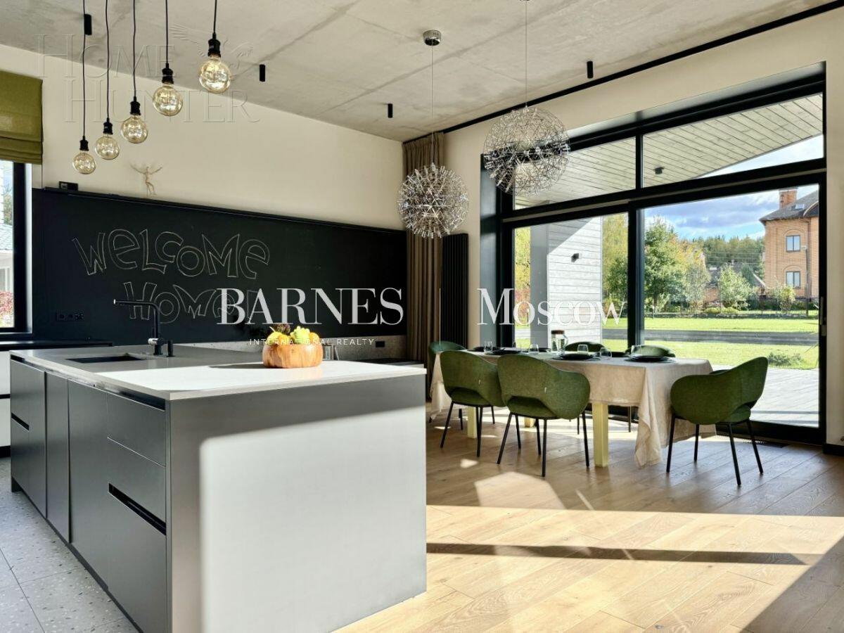 2-этажный коттедж 647 м² с отделкой