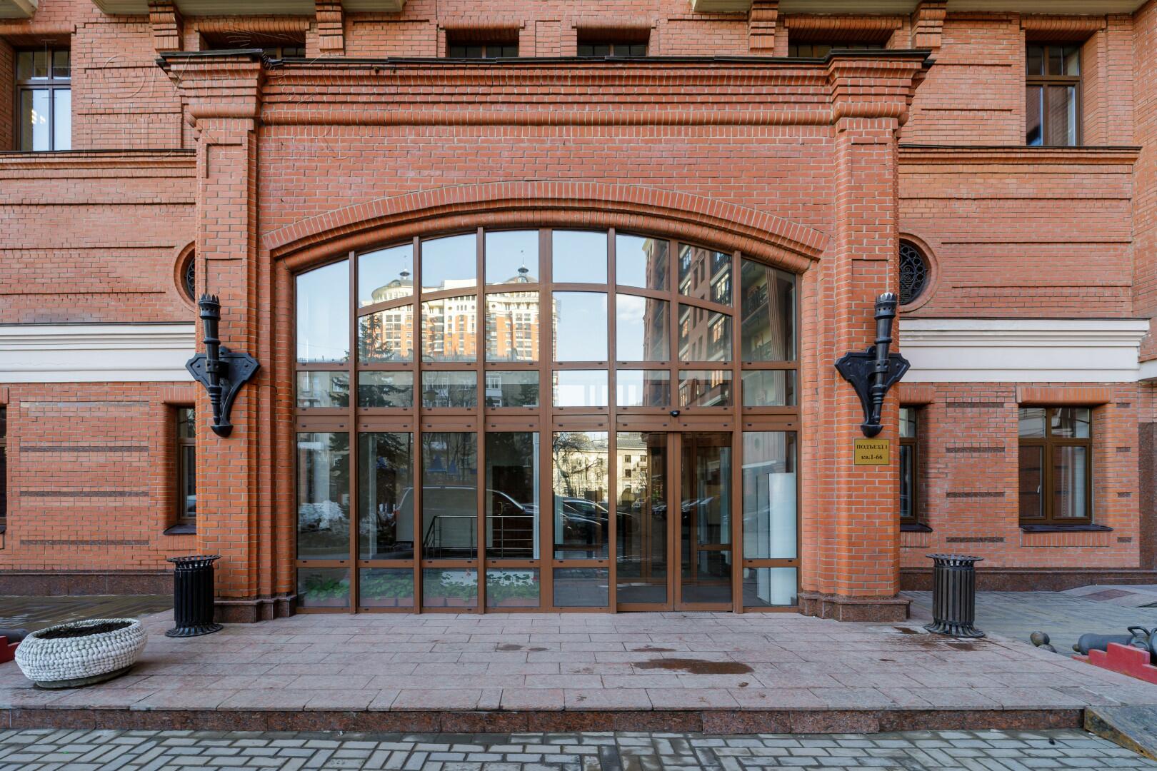 6-КОМН. КВАРТИРА С ОТДЕЛКОЙ 464 М² НА 15 ЭТАЖЕ