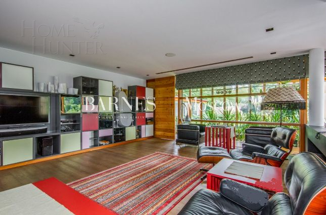 2-этажный коттедж 1 948 м² с отделкой