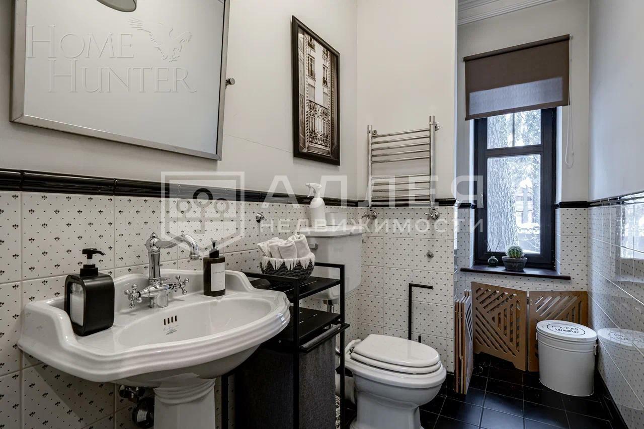 2-этажный коттедж 635 м² с отделкой