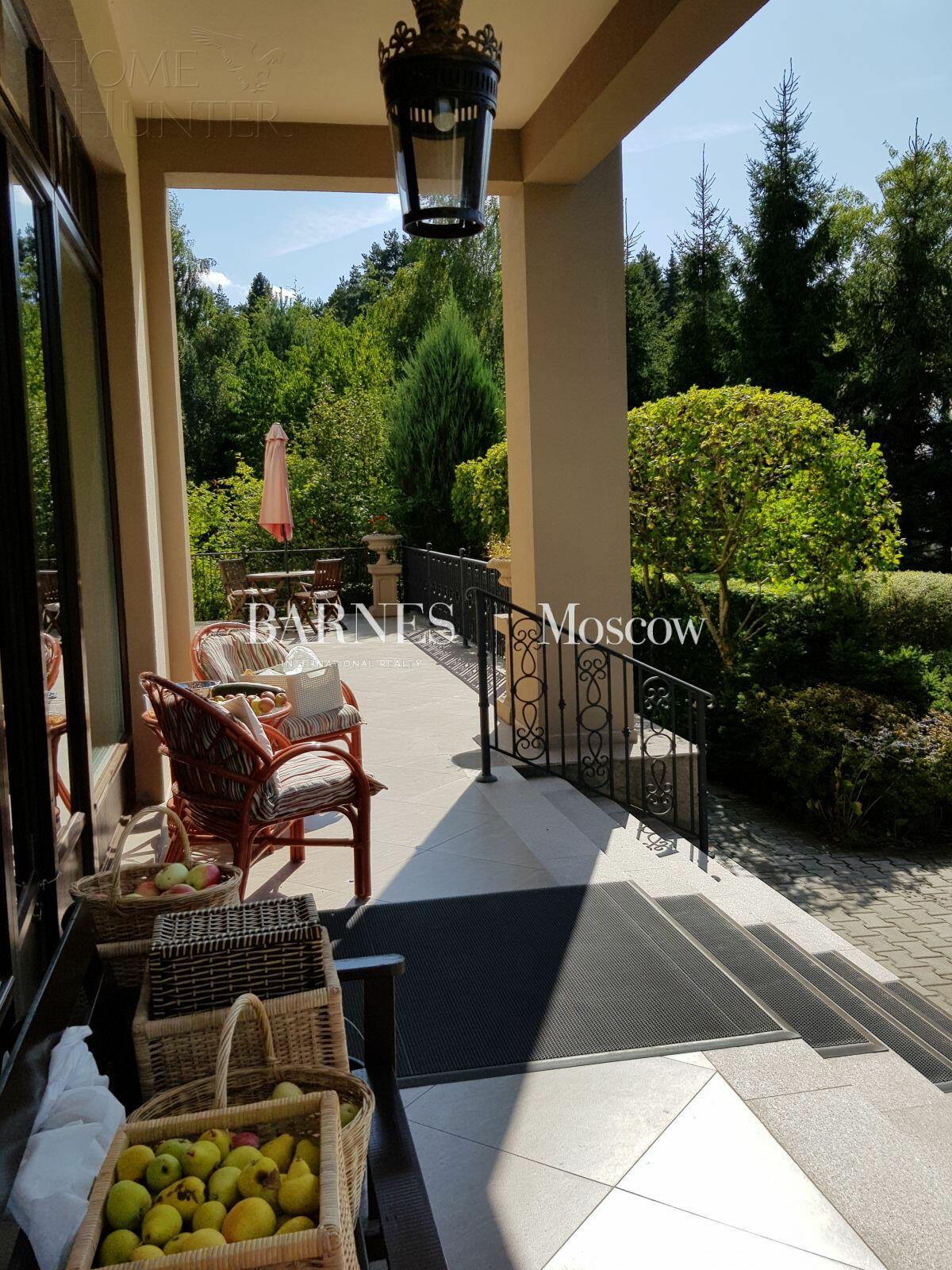 2-этажный коттедж 1 094 м² с отделкой