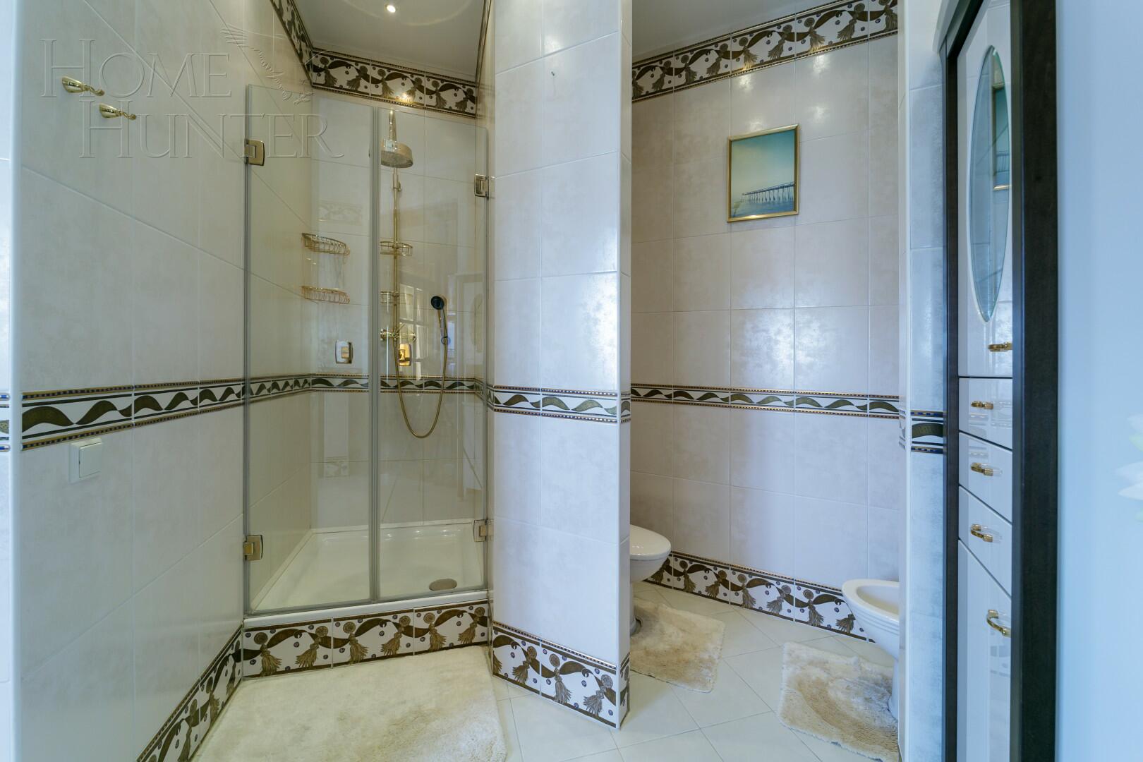 6-КОМН. КВАРТИРА С ОТДЕЛКОЙ 464 М² НА 15 ЭТАЖЕ