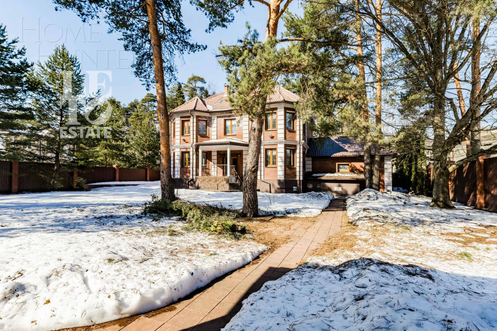 2-этажный коттедж 600 м² с отделкой