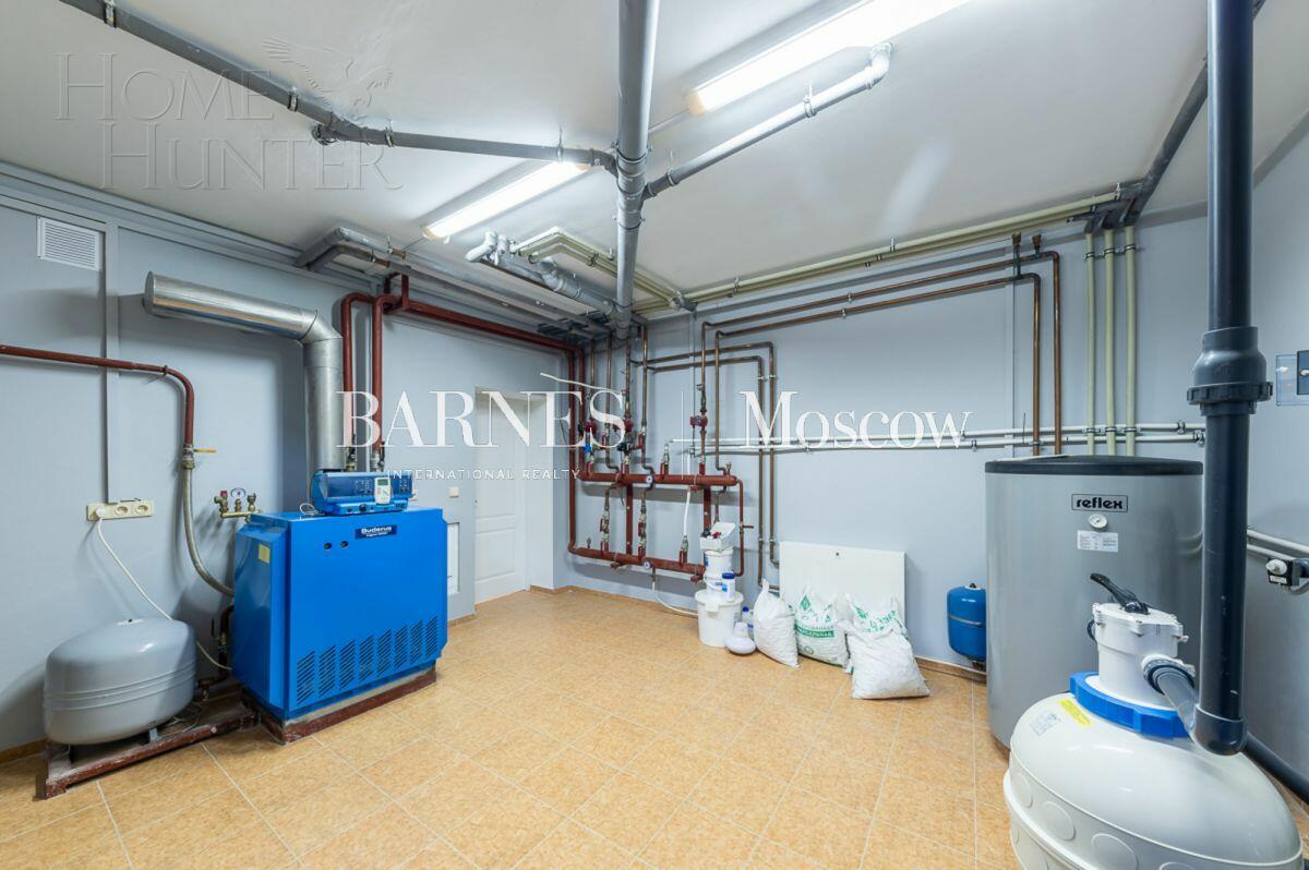 2-этажный коттедж 500 м² с отделкой