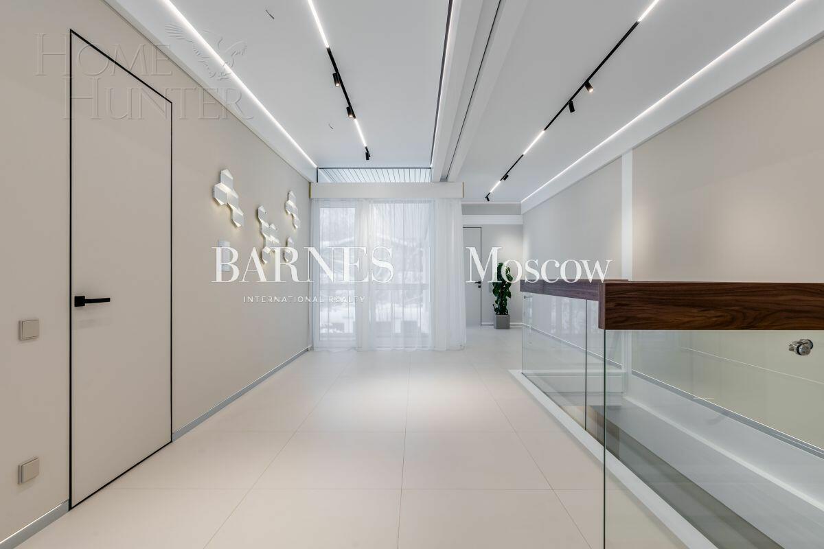 2-этажный коттедж 836 м² с отделкой