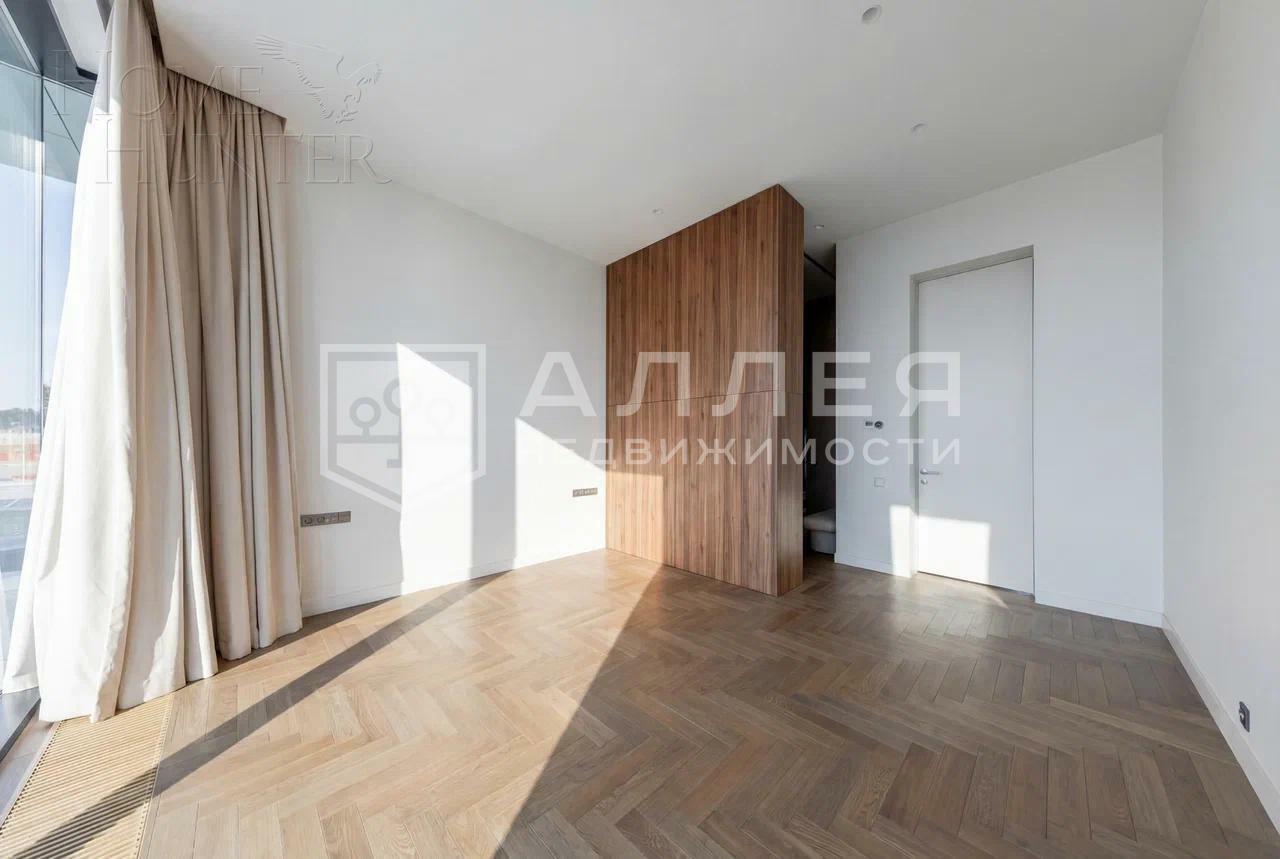 2-этажный коттедж 637 м² с отделкой