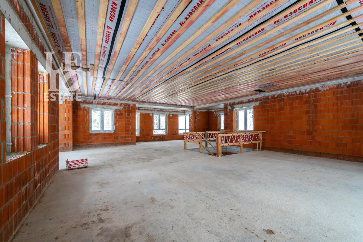 2-этажный коттедж 270 м² без отделки