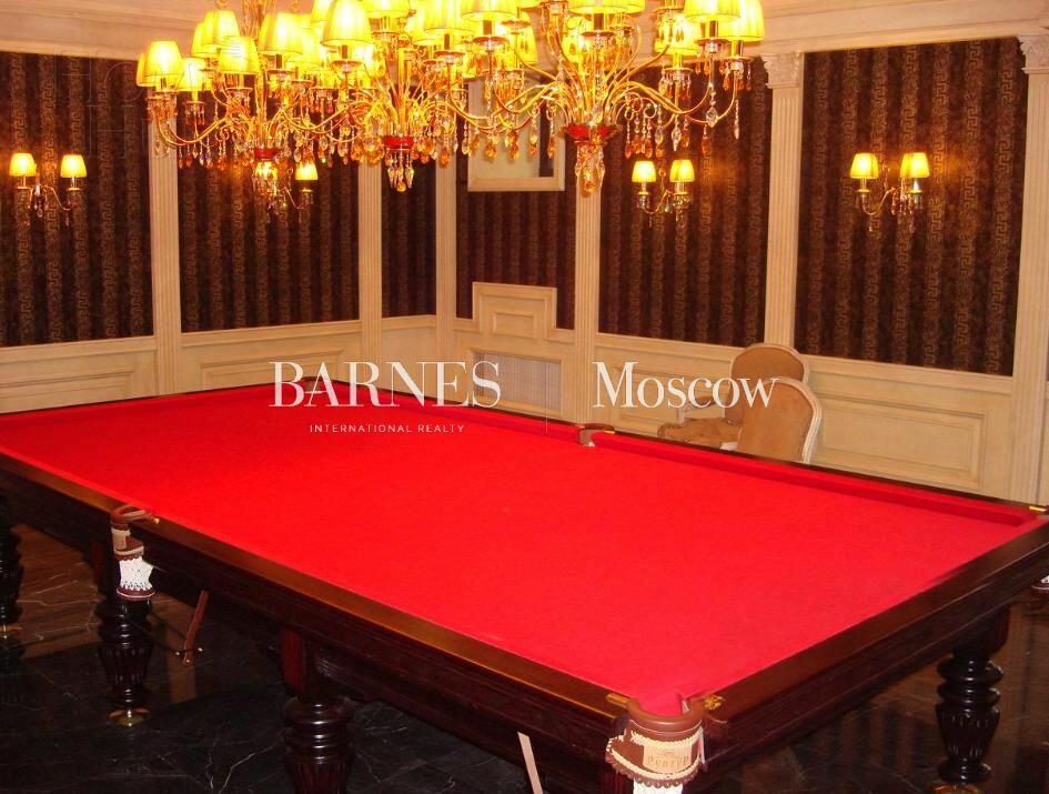 2-этажный коттедж 1 360 м² с отделкой